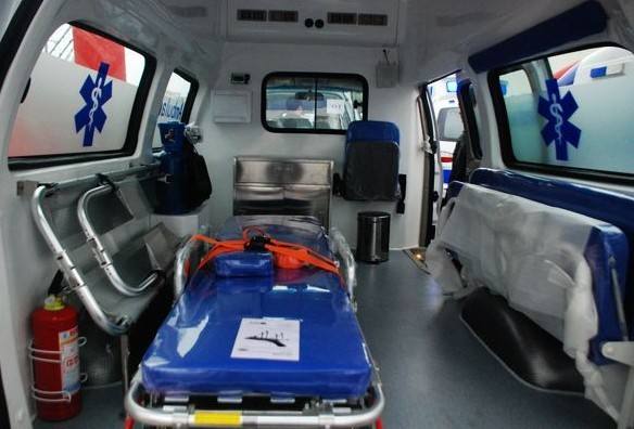 兴宁市救护车出租